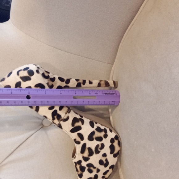 NEW Steve Madden Platform Fur Animal Print  Pumps - Picture 8 of 8